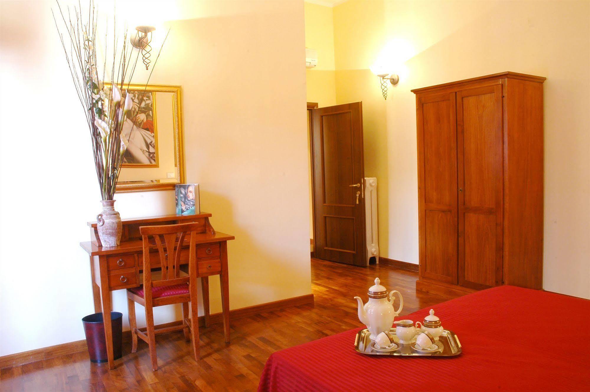 Tamara'S Suites โรม ภายนอก รูปภาพ